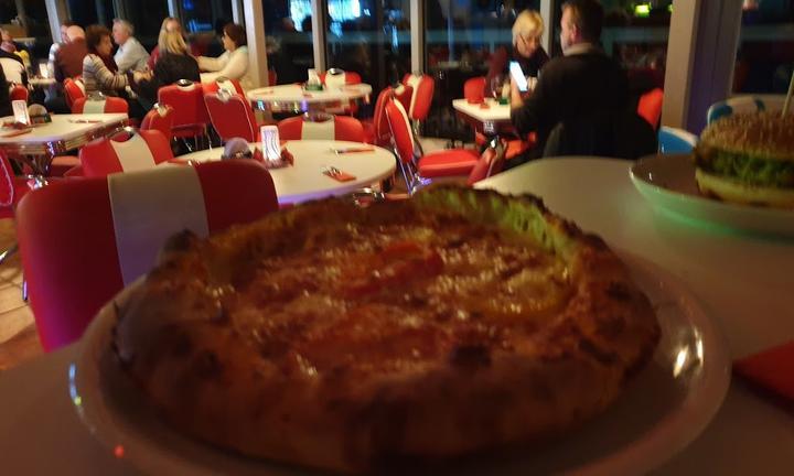 Chilli Pizza Diner